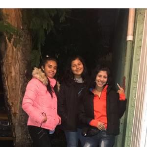 Meet your Posher, Stephanie